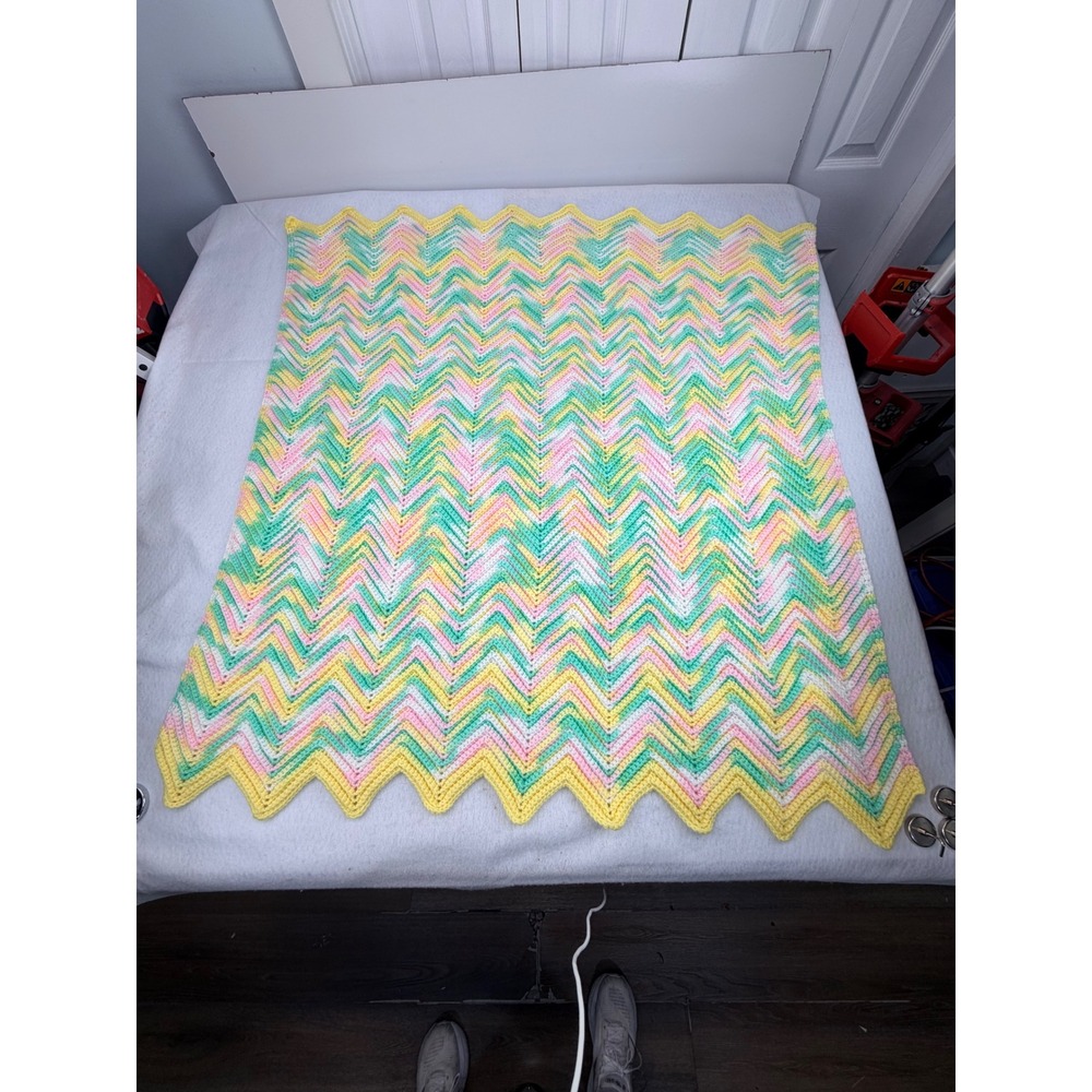 Handmade Crochet Baby Blanket Chevron Ripple Yellow Green Pink White 42x41 5607
